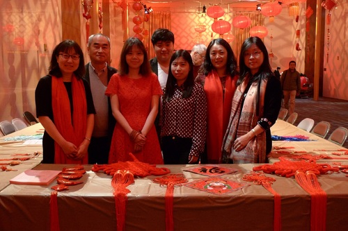 迎猴年市民齊聚藝術(shù)圣殿，慶佳節(jié)孔院同展傳統(tǒng)才藝